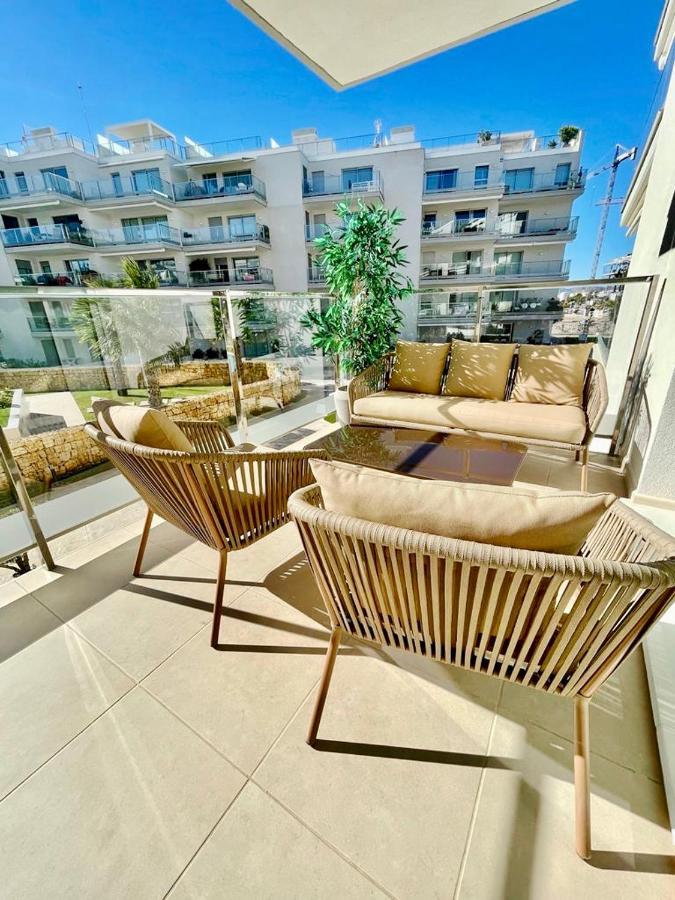 Marina Real 82 By Homeprive Dénia Esterno foto